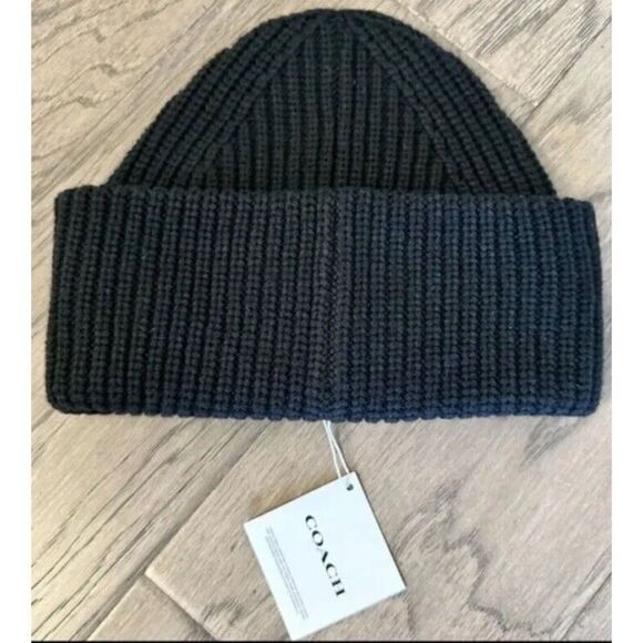 COACH CO100001C CLASSIC BLACK RIBBED TONAL PATCH CUFF BEANIE ONE SIZE NWT - Picture 7 of 8